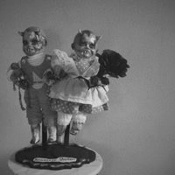 Siamese Twin Newborn Demon Zombie w Fangs Doll - Picture 5 of 8